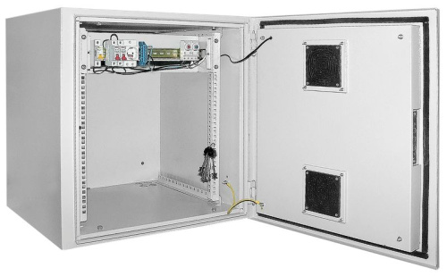 ITK Шкаф уличный навесной 19" LINEA O 15U 650x600мм IP55 металлическая дверь серый